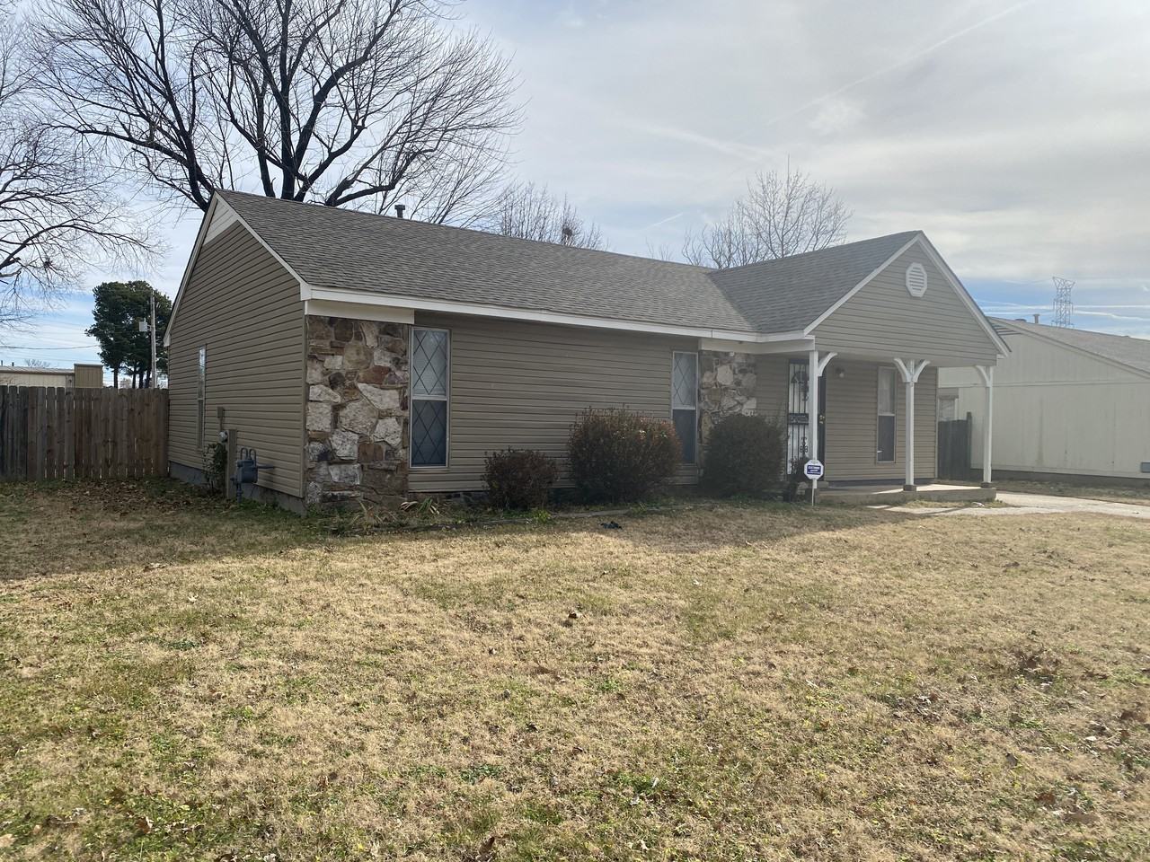 2322 Morning Vista Dr - Photo 3 of 3