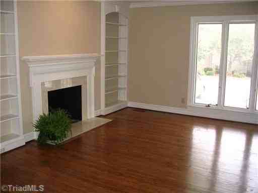 7 Ramsgate Ct - Photo 3 of 14