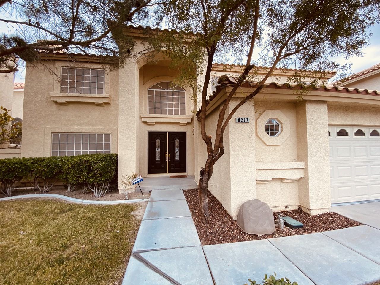 8217 Ocean Terrace Way - Photo 3 of 49