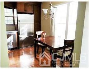 2D Aaron Burr Ct - Photo 2 of 9
