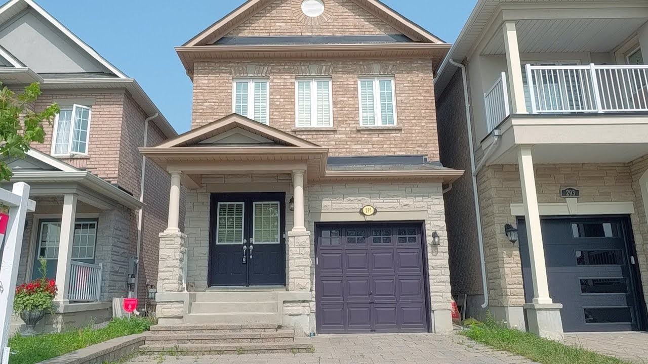 295 Bathurst Glen Drive