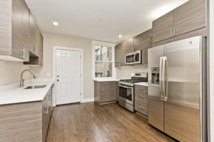 1432 W Farragut Ave #2A - Photo 1 of 1