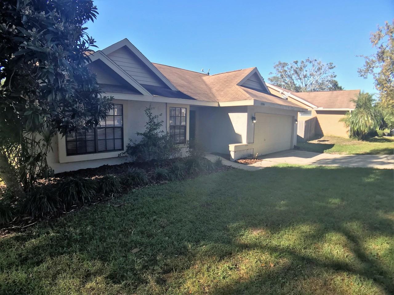 1206 Lake Piedmont Cir - Photo 2 of 15