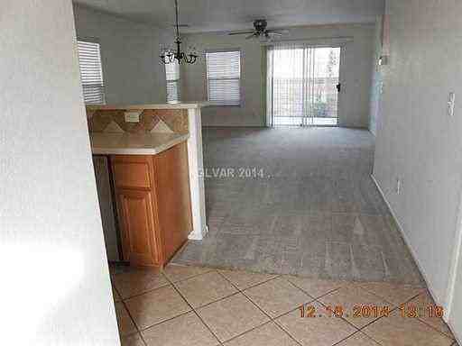 1068 Paradise Coach Dr - Photo 2 of 21