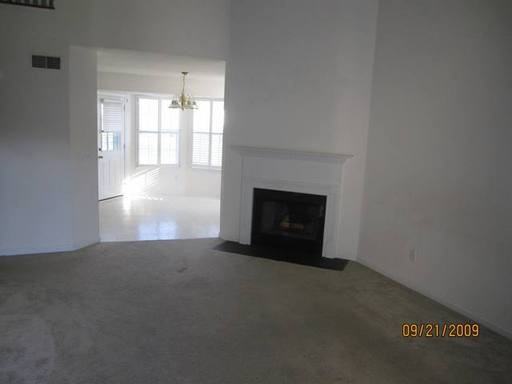 294 Hastings Dr - Photo 2 of 8