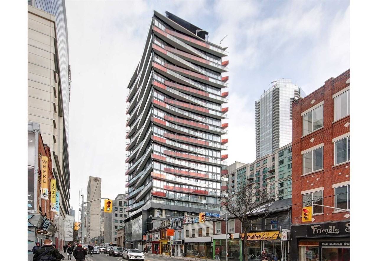 215 Queen Street West #1503