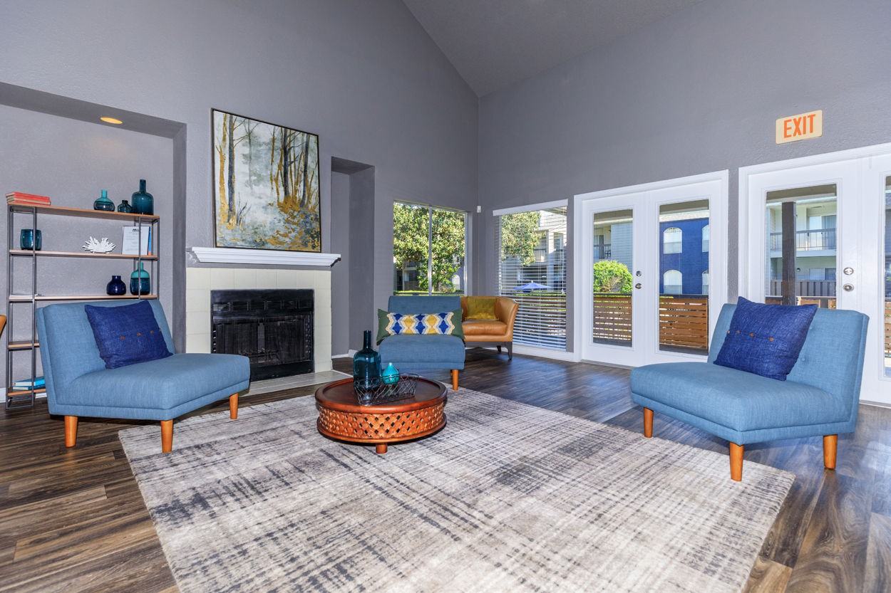 The Shore - Photo 2 of 27