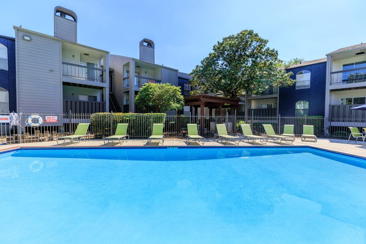 The Shore - Photo 7 of 27