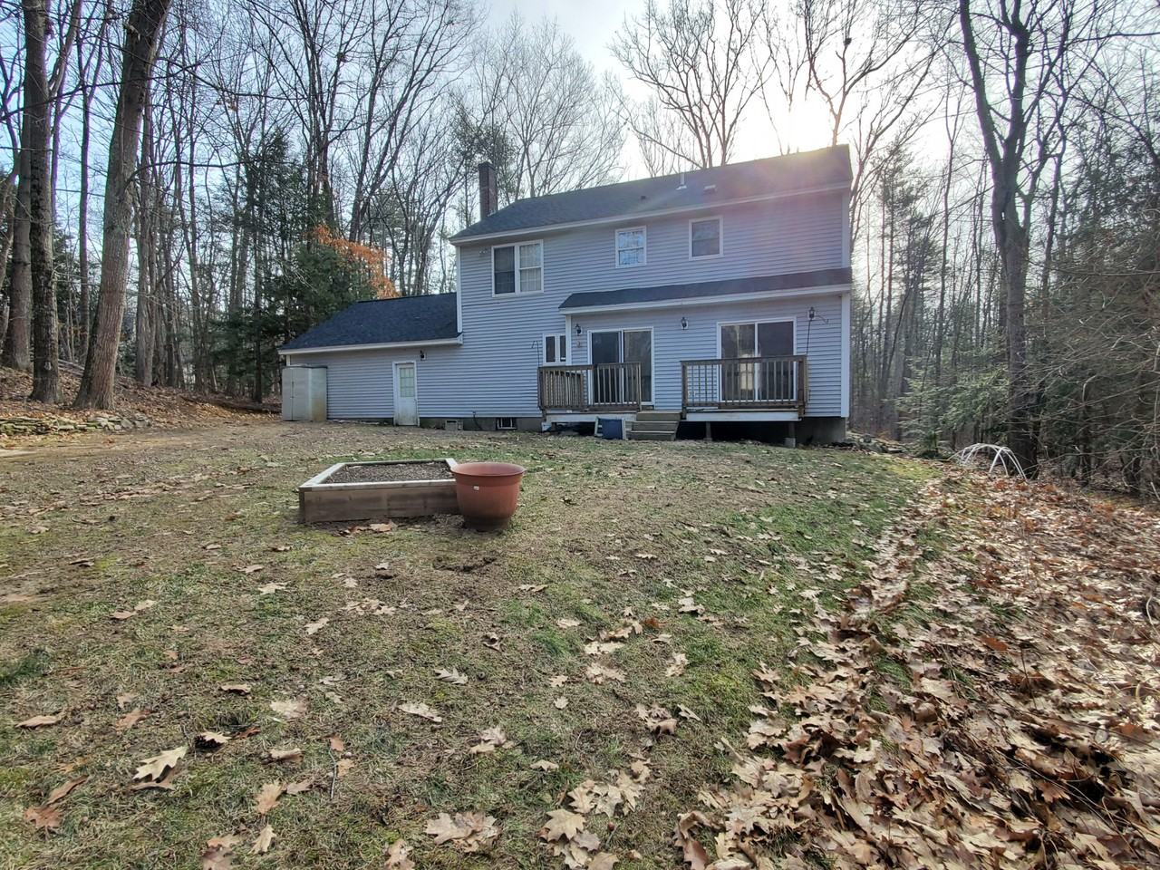 4 Shore Road - Photo 2 of 14