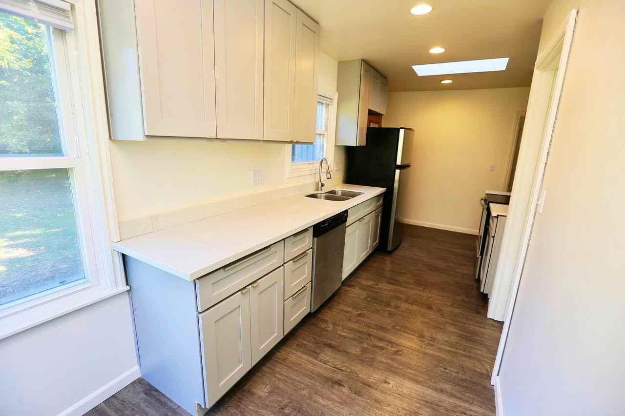 3702 S Burns St - Photo 3 of 9