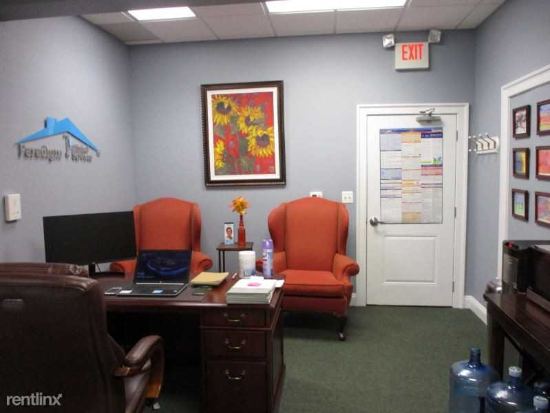 28 Whippany Rd - Photo 3 of 5