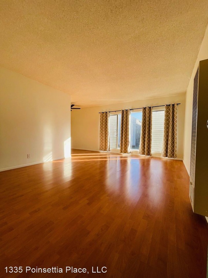1335 N Poinsettia Pl - Photo 2 of 13