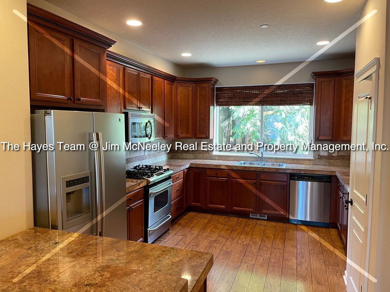 9994 Se Old Town Ct - Photo 3 of 27