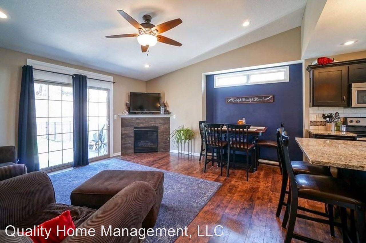 2112 Little Kitten Ave - Photo 2 of 26