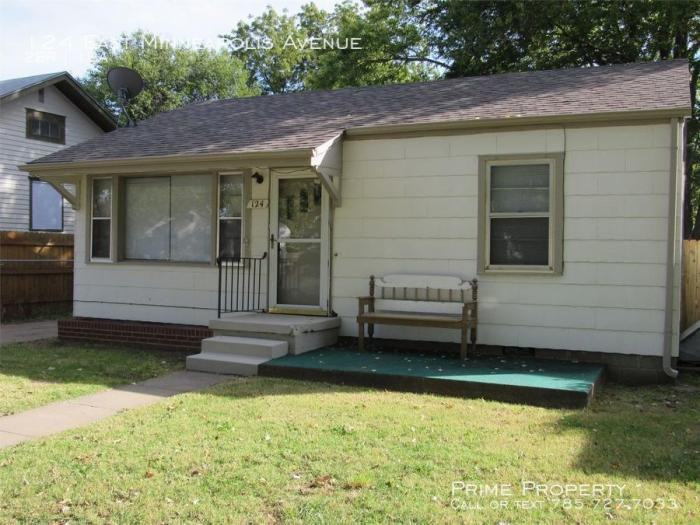 124 E Minneapolis Ave, Salina, KS 67401 2 Bedroom House for 675/month