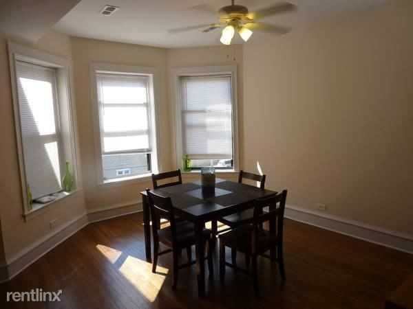 909 W Sheridan Rd - Photo 3 of 8