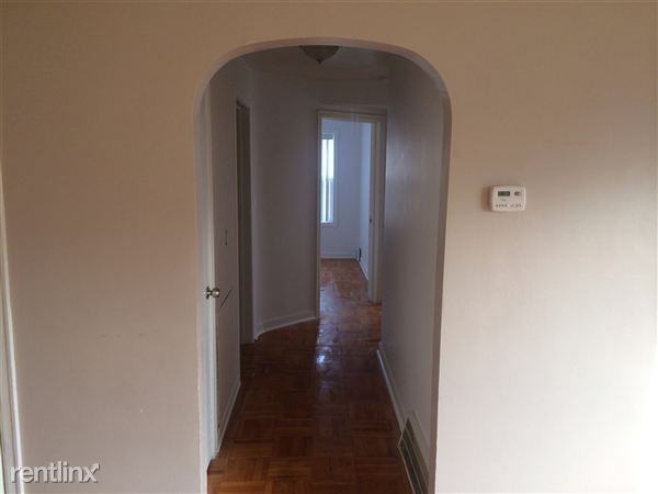 203 Ellerman St - Photo 2 of 14