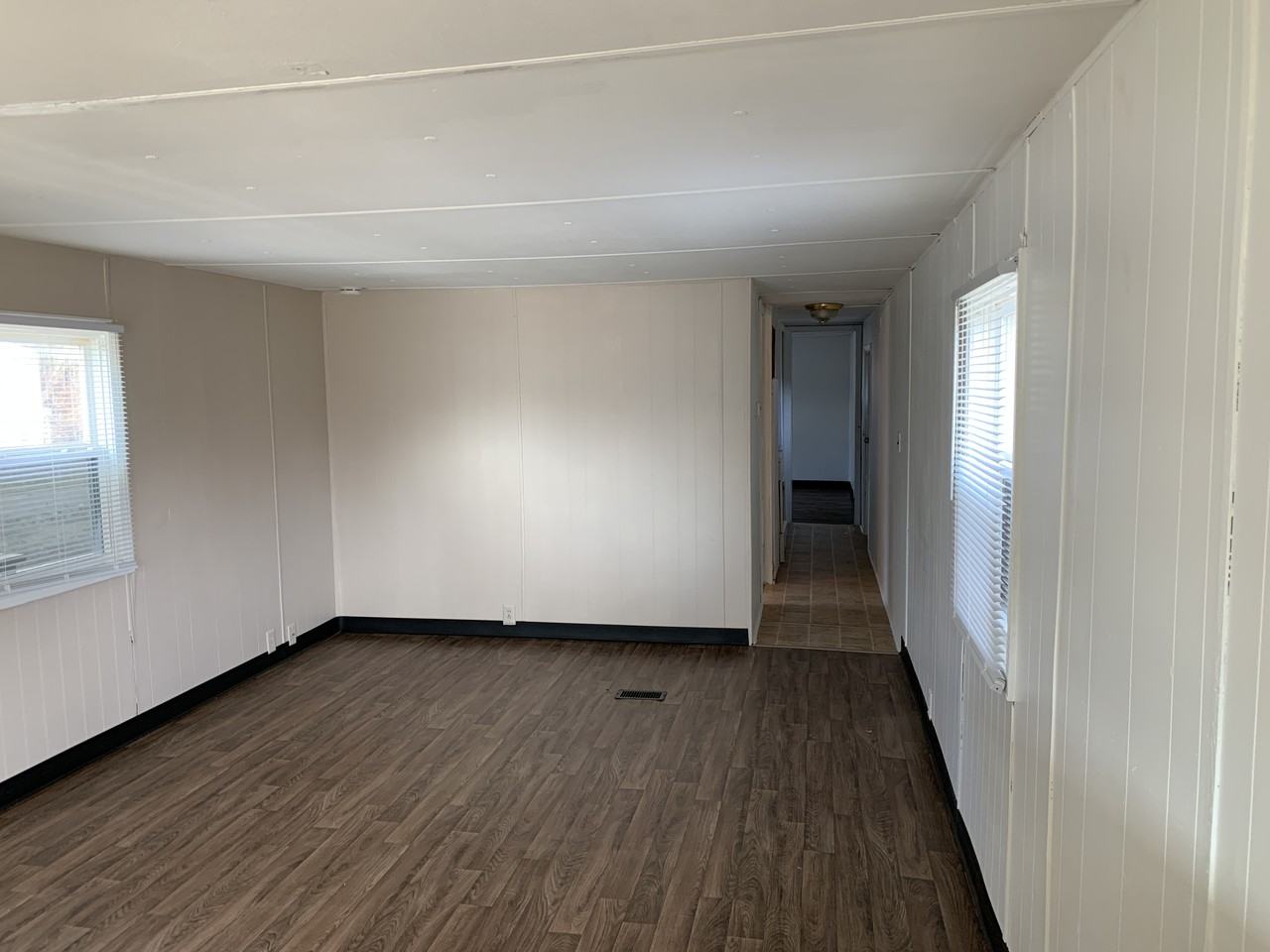 3337 Wesler Dr - Photo 3 of 7