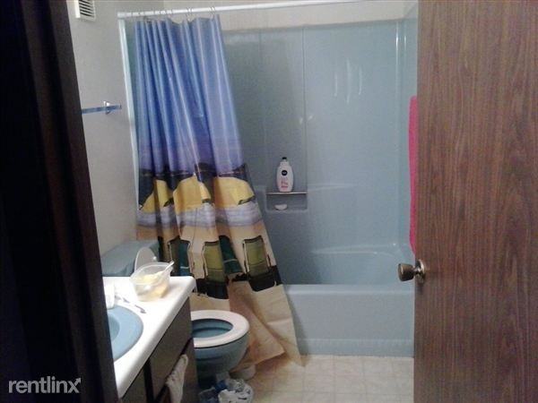 s n s - Photo 2 of 3