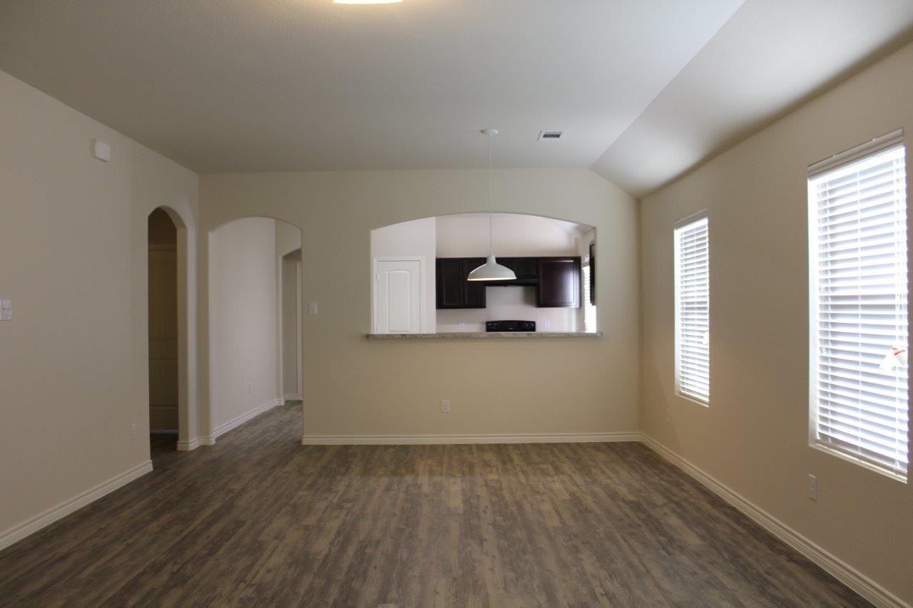 4133 Twinleaf Dr - Photo 3 of 9