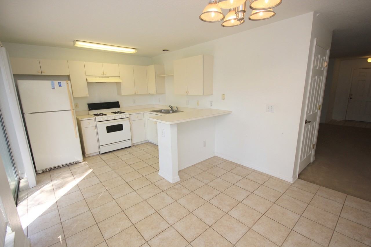 15114 Deer Meadow Dr - Photo 3 of 12