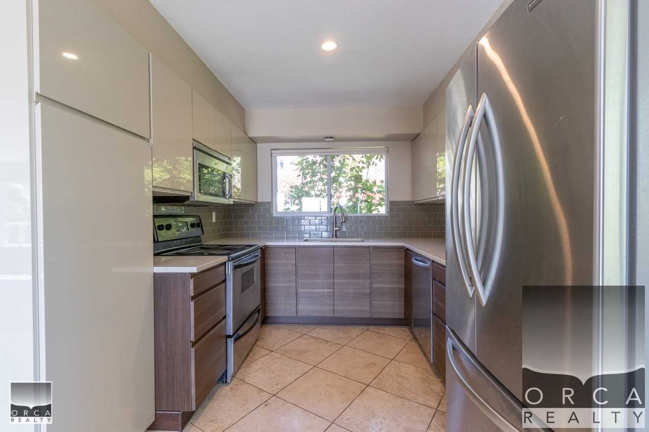 4417 Starlight Way - Photo 2 of 11