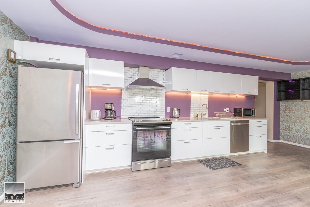 2328 Mathers Ave - Photo 2 of 14