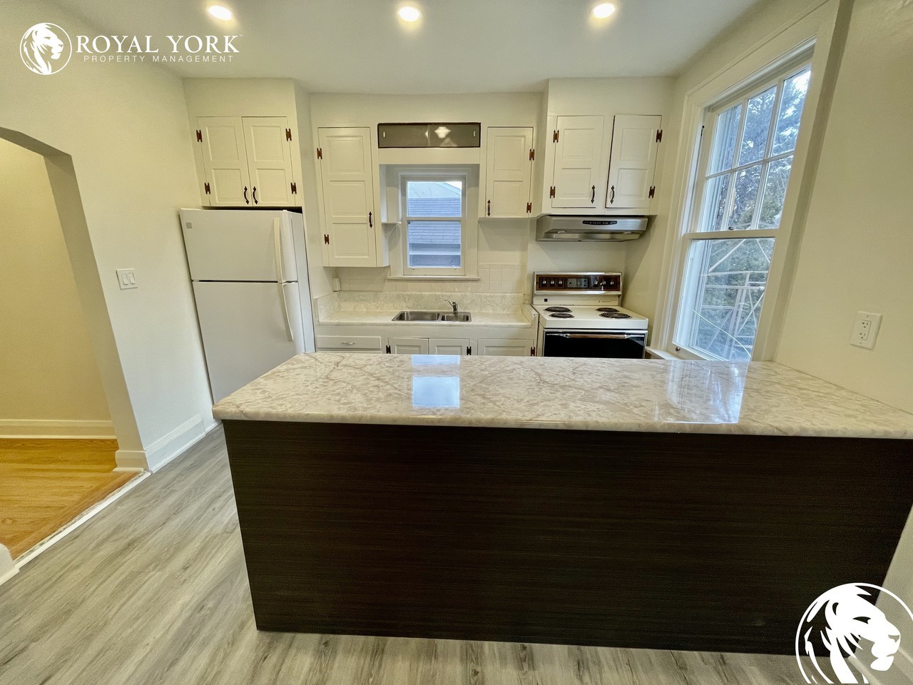 318 Horsham Ave #1 - Photo 3 of 14