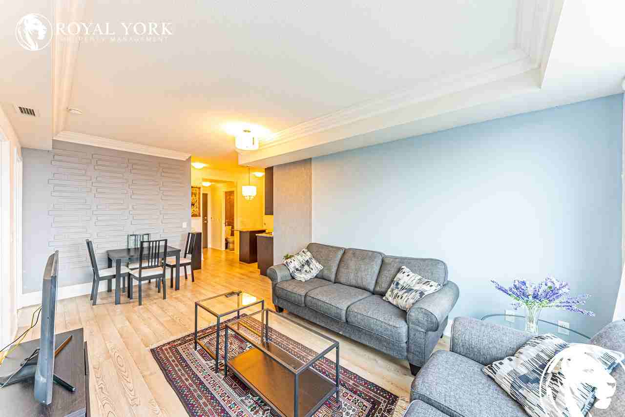 181 Wynford Dr #1909