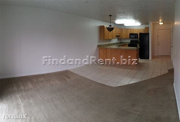 Stone Haven Condo - Photo 2 of 14