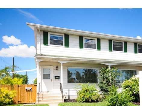 Lovely Large Bright Basement Suite King Edward/Bonnie Doon Apartments