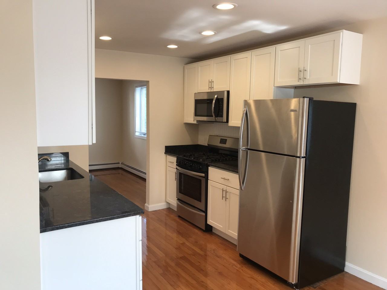 45 Hidden St #A - Photo 3 of 17