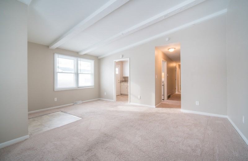 818 High St - Photo 2 of 12