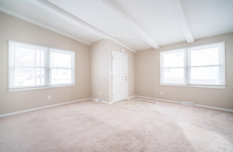 818 High St - Photo 3 of 12