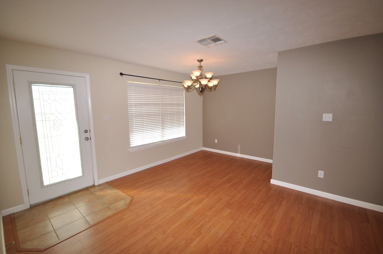 1311 Tall Sky Dr - Photo 2 of 15