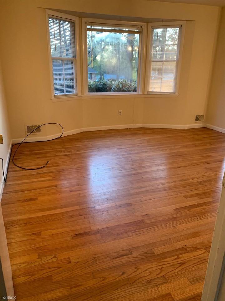 3313 Old Church Rd - Photo 3 of 13
