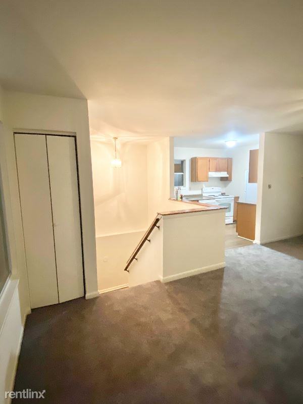 103 Maple Ave - Photo 2 of 16