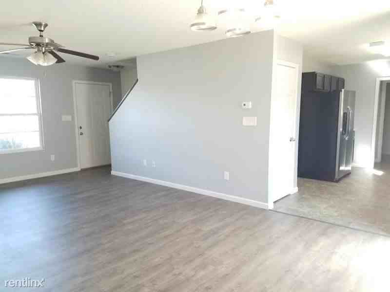 5426 Creekhead Cove Ln - Photo 2 of 20