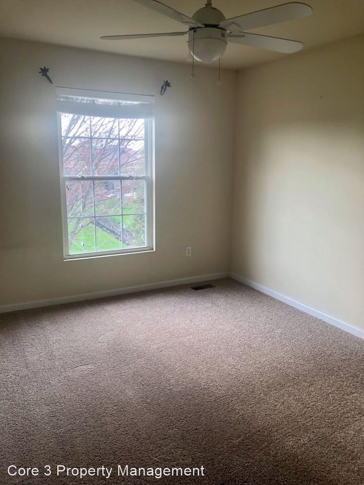 10929 N Northtrail Dr - Photo 3 of 9