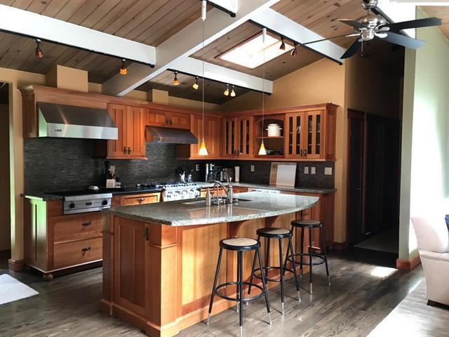 145 Ware Rd - Photo 3 of 21