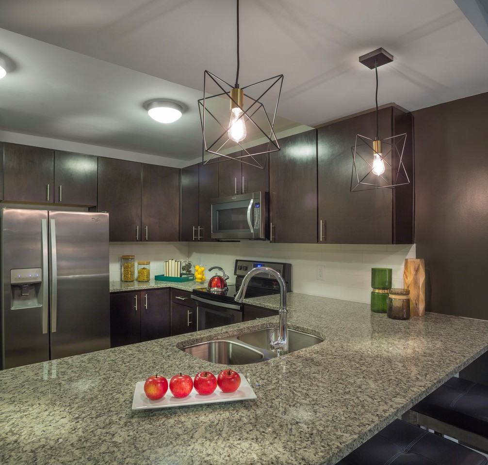 SoDo - Houston North Tower - Photo 3 of 50