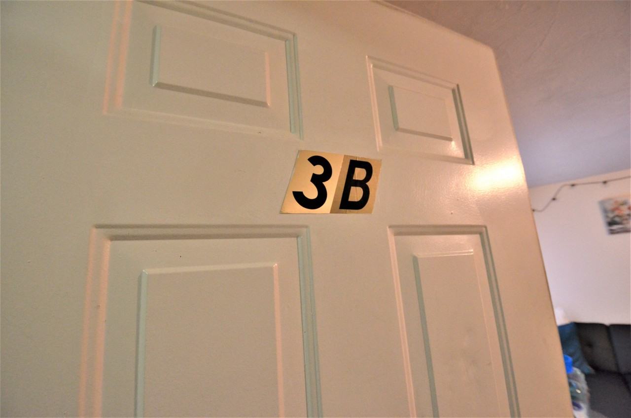 Hemenway St #3B