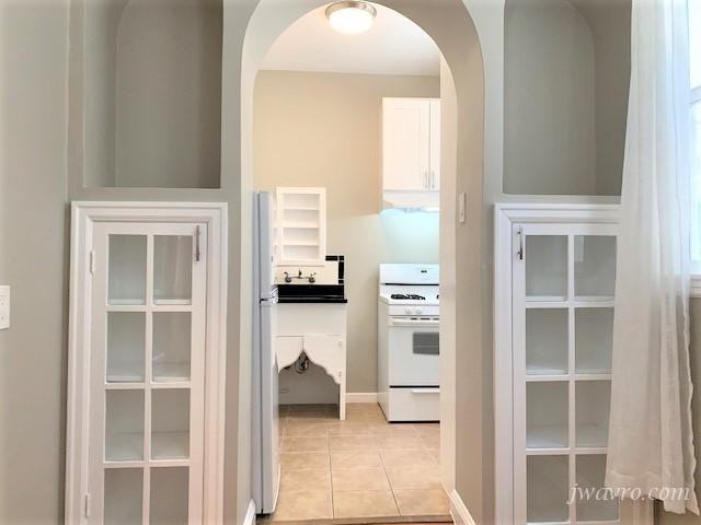 2774 Franklin Street - Photo 2 of 20