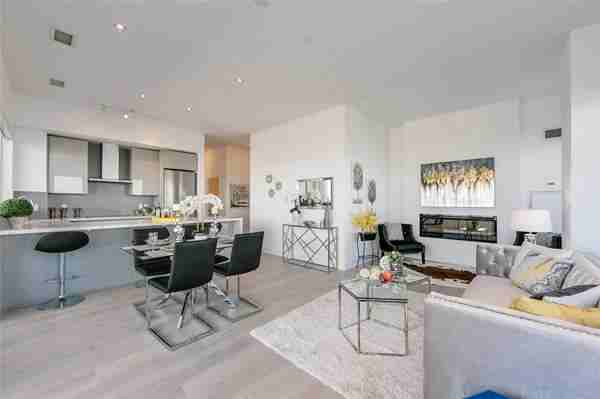 20 Shore Breeze Drive #Ph 1