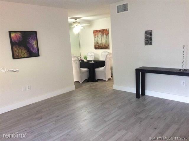 255 SW 7th St - Photo 2 of 13