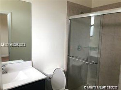 11520 Sw 250th St - Photo 3 of 7