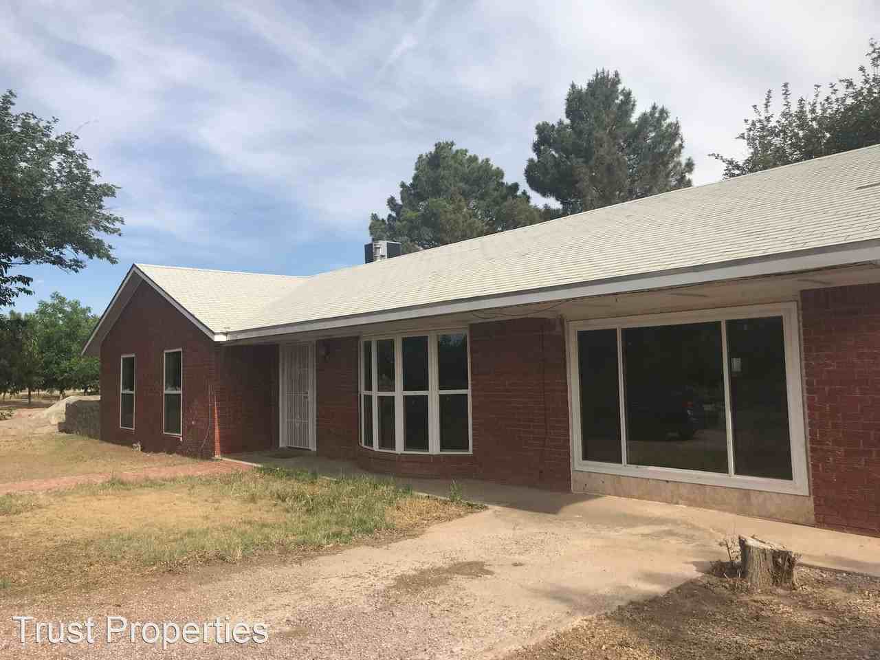 750 Yucca Rd, Mesilla Park, NM 88047 3 Bedroom Apartment for Rent