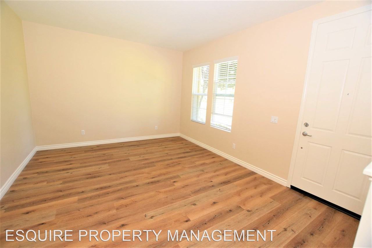 363 Feather River Pl - Photo 2 of 23