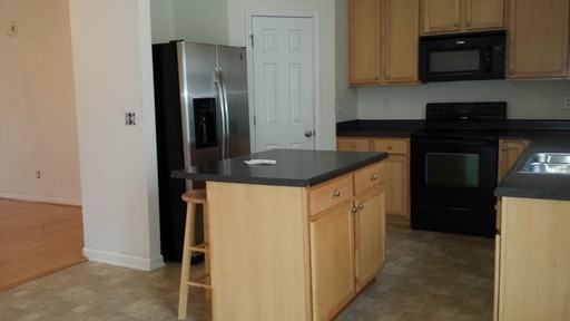 48 Arbor Crossing Ct - Photo 3 of 10