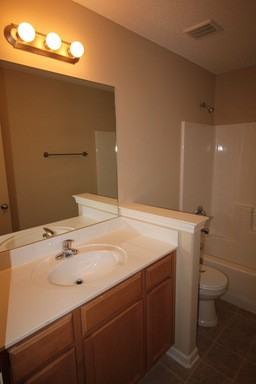 1035 Crayton Ridge Dr - Photo 2 of 9